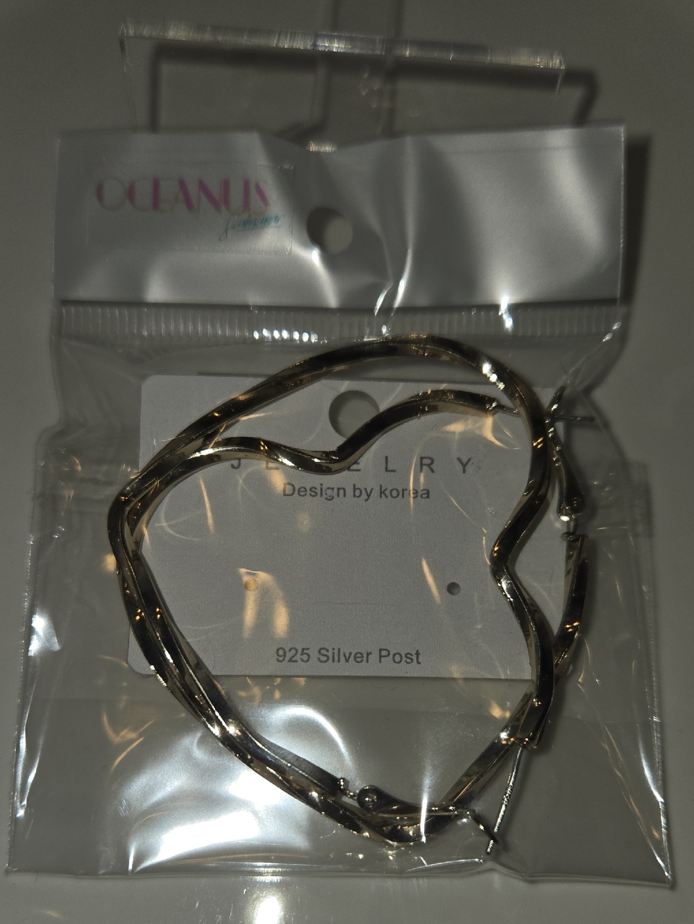Oceanus Heart Hoop Earrings - Gold Tone